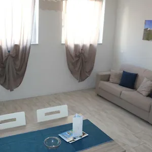 https://nina-casa-vacanze.hotelitalianriviera.com